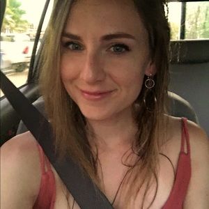 Meet your Posher, Meghan